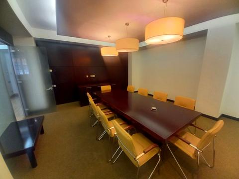 коммерческая по адресу Глинки ул. (Глинки), 2