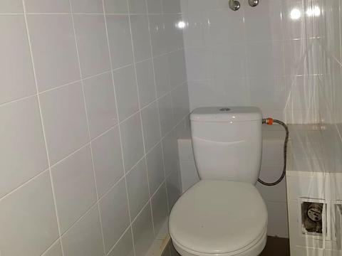 комерційна за адресою Харківська вул., 3