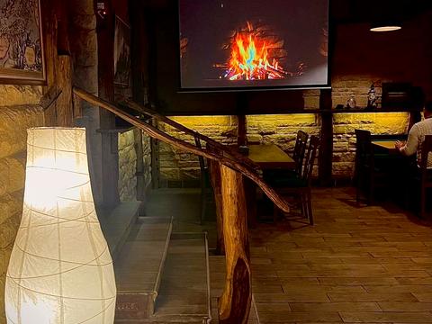 комерційна за адресою Академіка Брюкнера вул., 3