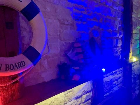 комерційна за адресою Академіка Брюкнера вул., 3