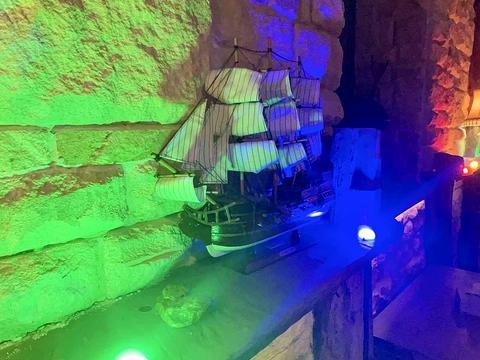 комерційна за адресою Академіка Брюкнера вул., 3