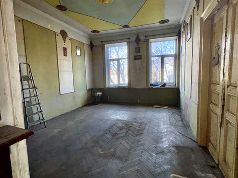 квартира за адресою Євгена Коновальця вул. (), 15