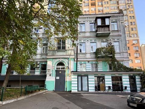 коммерческая по адресу Жилянская ул., 118