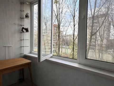 квартира за адресою Тролейбусна вул., 8
