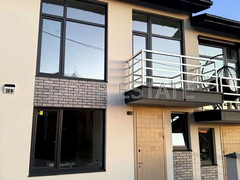 дом по адресу Серебристая ул.