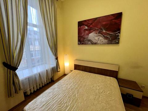 квартира за адресою Євгена Чикаленка вул. (Пушкінська), 21-Б