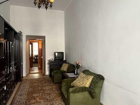 квартира за адресою Театральна вул., 7