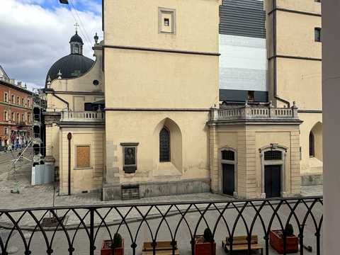 квартира за адресою Театральна вул., 7