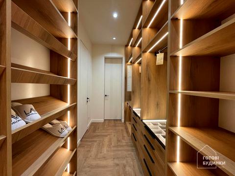 дом по адресу Розкішна