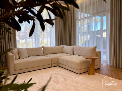 дом по адресу Розкішна