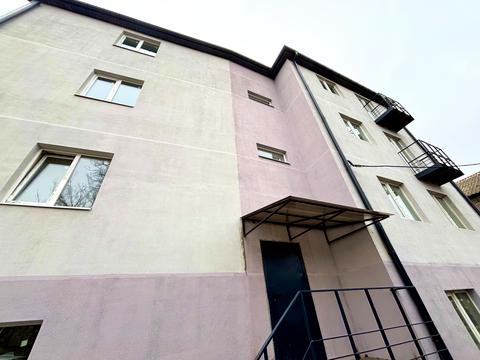 квартира за адресою Михайла Драгоманова вул. (Димитрова), 18