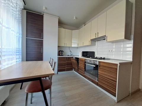 квартира за адресою Практична вул., 3