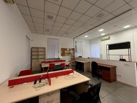 коммерческая по адресу лютеранська, 6Б