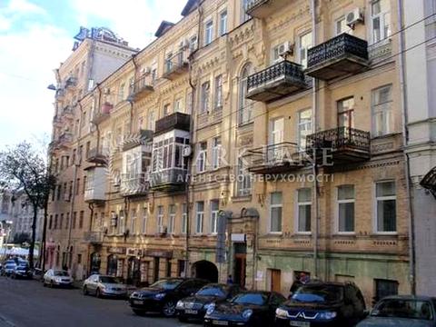 комерційна за адресою Мала Житомирська вул., 3/4