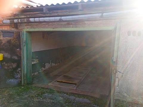 паркомісце за адресою Олександра Петраківського вул. (Індустріальна), 15