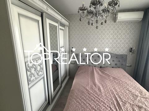 квартира за адресою Космічна вул., 11