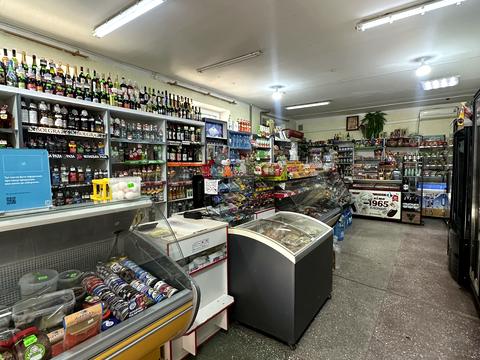 комерційна за адресою Чернівецька вул., 58