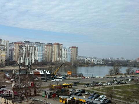 квартира за адресою Ревуцького вул., 17