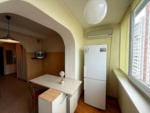 квартира за адресою Ревуцького вул., 17