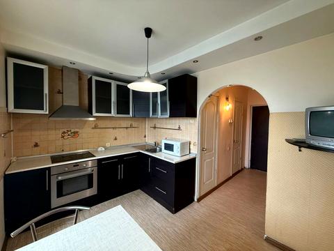 квартира за адресою Ревуцького вул., 17