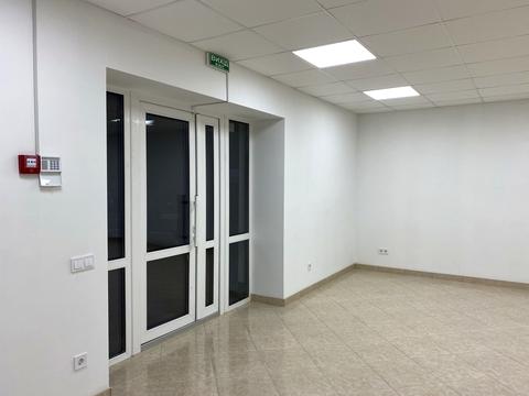 коммерческая по адресу Ивано-Франковск, набережная Василия Стефаника ул., 14