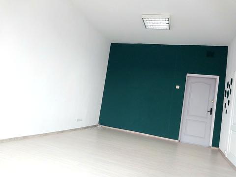 коммерческая по адресу Победы просп., 129