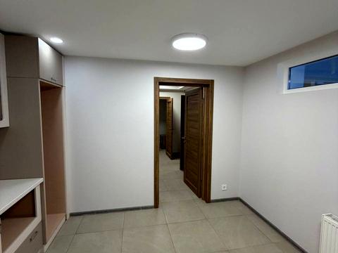 комерційна за адресою Сергія Данченка вул., 5