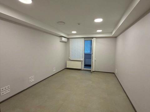 комерційна за адресою Сергія Данченка вул., 5