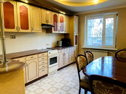 квартира по адресу Бориса Гмыри ул., 9-В