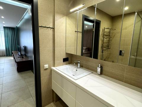 квартира за адресою Клінічна вул., 23/25