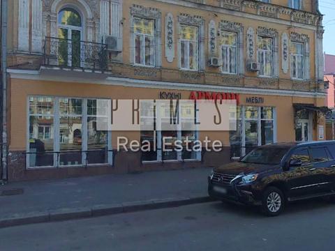 комерційна за адресою Верхній Вал вул., 30-А