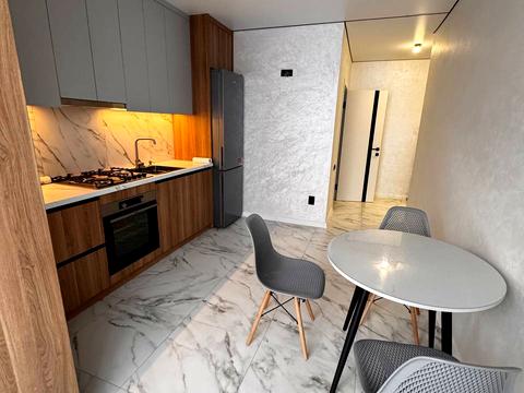 квартира за адресою Олени Теліги вул., 57