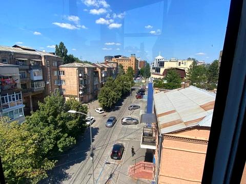 квартира по адресу Левка Лукʼяненка ул. (Василия Жуковского), 7