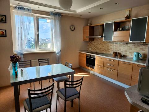 квартира за адресою Генерала Генадія Воробйова вул. (Курська), 13-Е