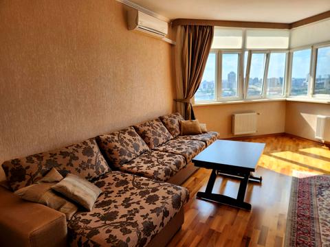 квартира за адресою Генерала Генадія Воробйова вул. (Курська), 13-Е