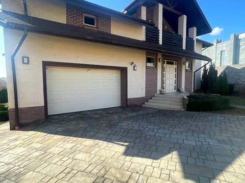 будинок за адресою Академічна вул., 15