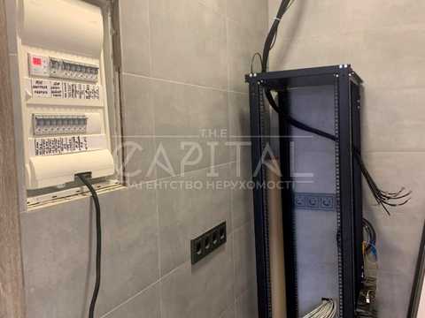 коммерческая по адресу Жилянская ул., 68