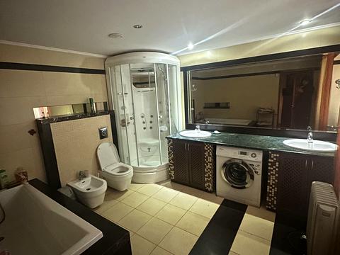 будинок за адресою Богдана Хмельницького, 114