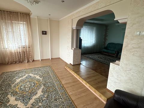 будинок за адресою Богдана Хмельницького, 114