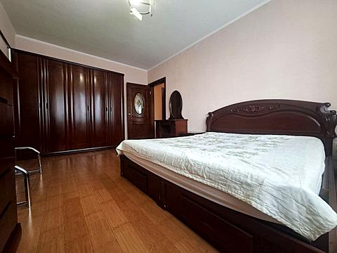 квартира за адресою Миколи Бажана просп., 10