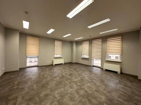 коммерческая по адресу Антоновича ул. (Горького), 33в