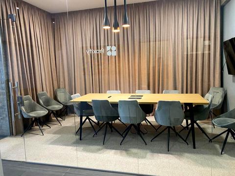комерційна за адресою Кловський узвіз, 7a