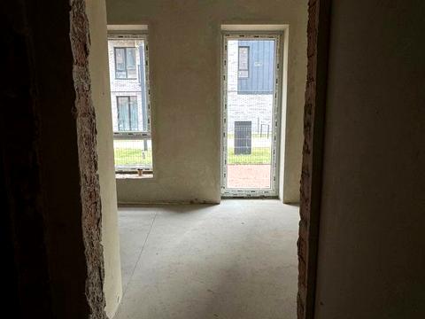 комерційна за адресою 24 Серпня вул., 13