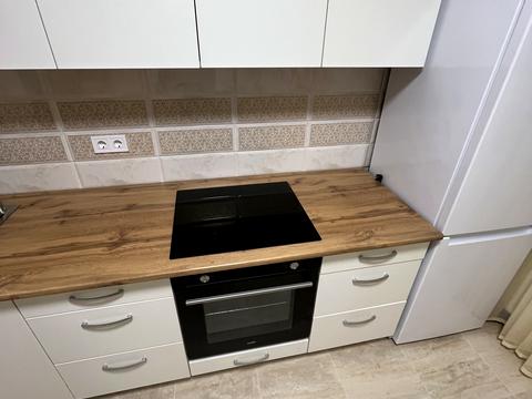 квартира за адресою Софії Русової вул., 1-Б