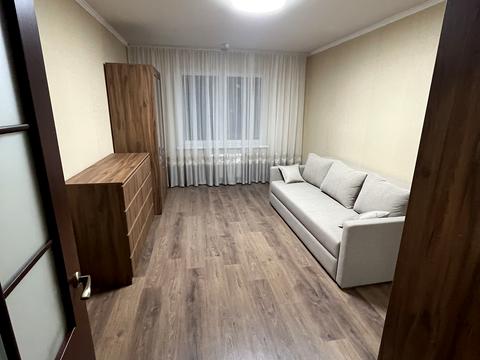 квартира за адресою Софії Русової вул., 1-Б