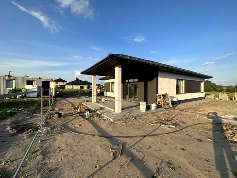 дом по адресу Молодёжная ул.