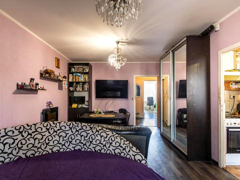 квартира за адресою Тролейбусна вул., 8