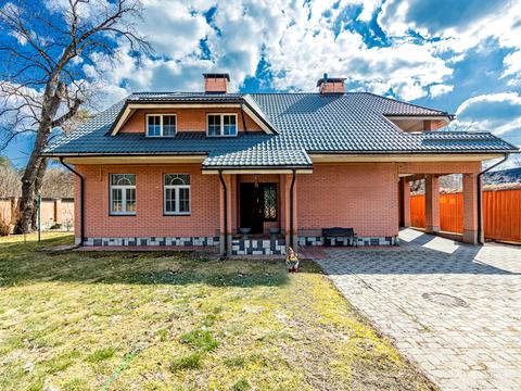 дом по адресу Квітки Цісик ул. (Гамарника), 81