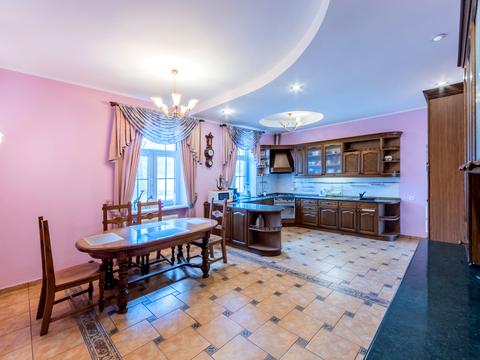 будинок за адресою Квітки Цісик вул. (Гамарника), 81