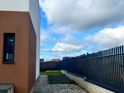 будинок за адресою Наварійська вул.
